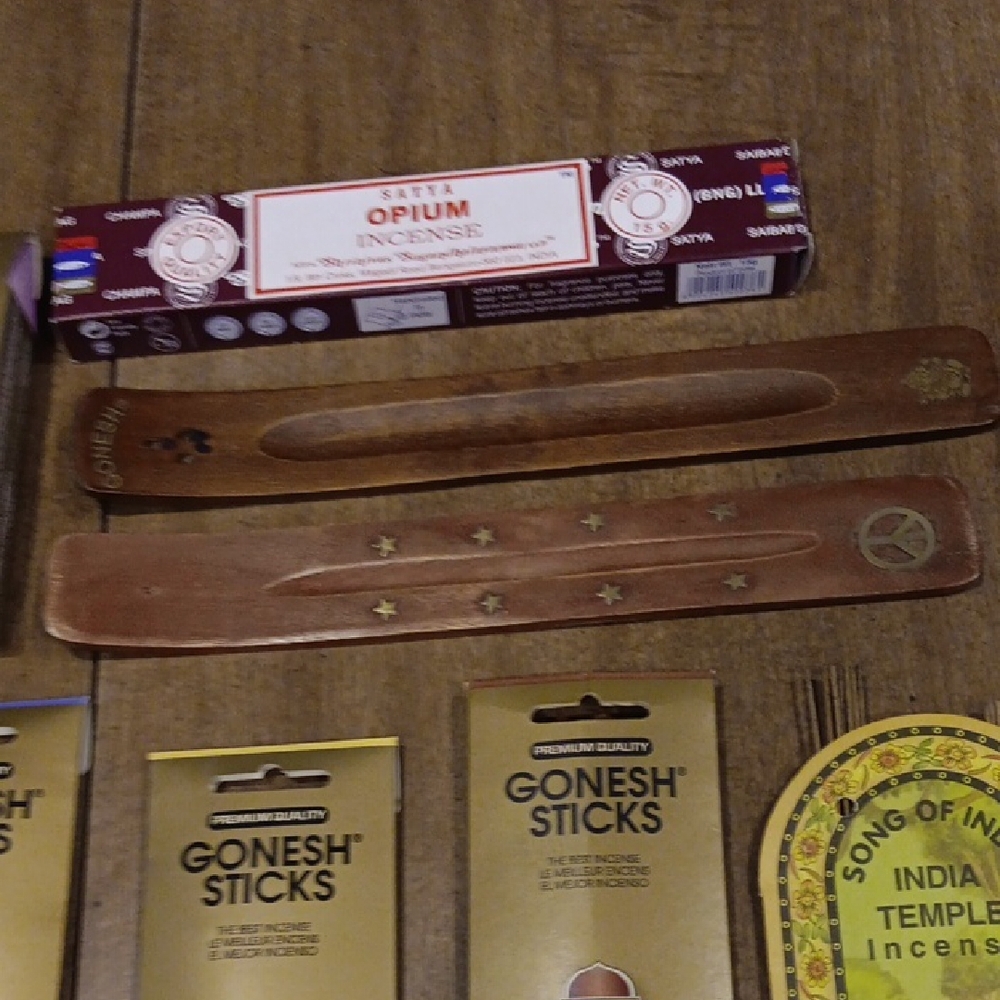 Assorted Incense Sticks Collection - Picture 3 of 6